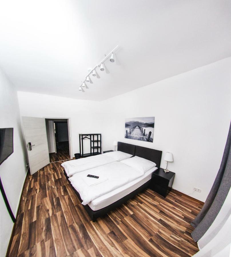 Bedroom Nuremberg ภายนอก รูปภาพ